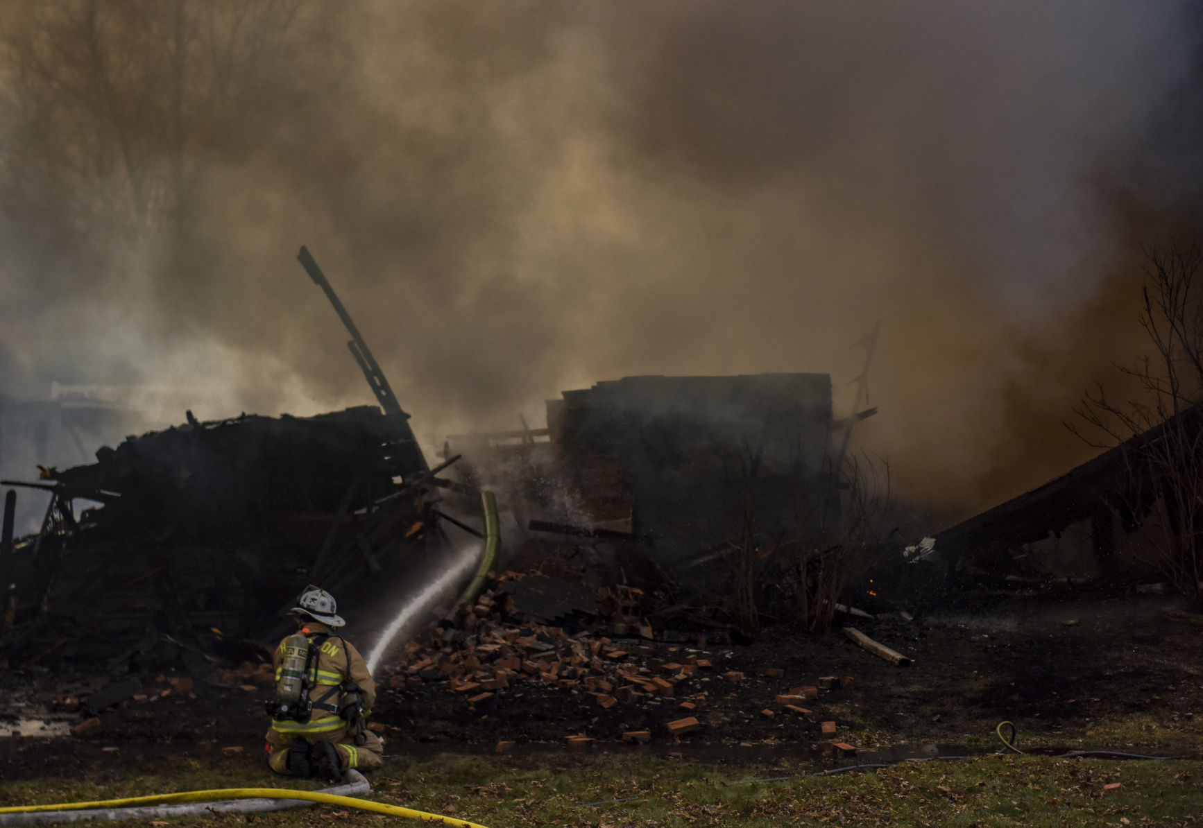 112519-house-fire-jg-17.jpg